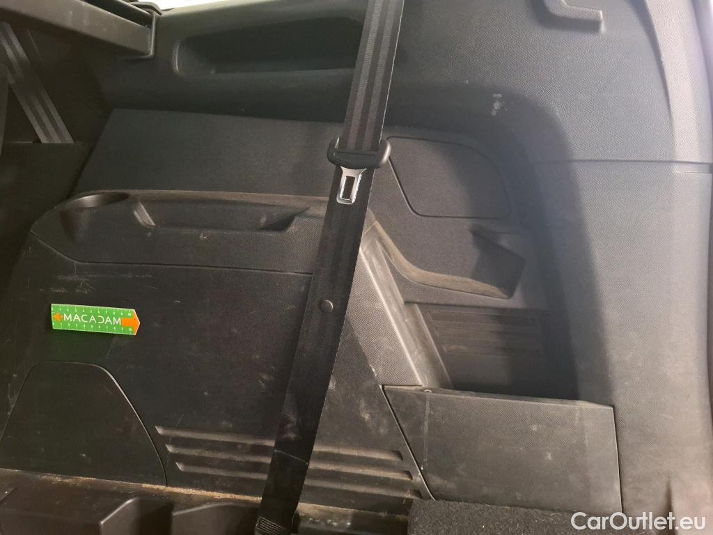  Peugeot  5008  Allure Pack 1.2 PureTech 130CV BVA8 7 Sieges E6d #28