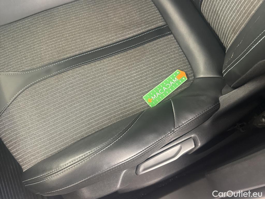  Peugeot  5008  Allure 1.5 HDi 130CV BVA8 7 Sieges E6d #23