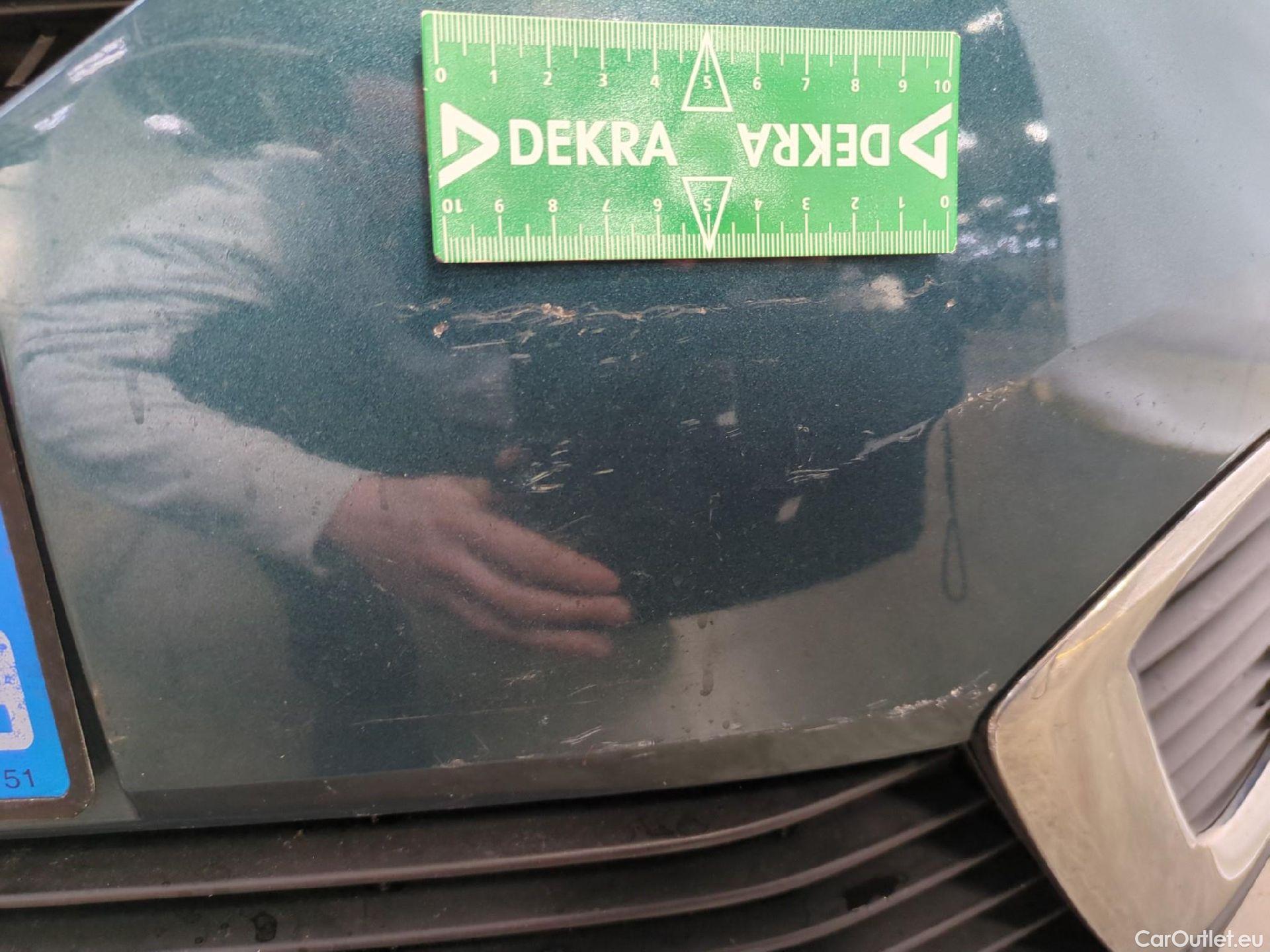  Peugeot  5008  Active Business 1.5 HDi 130CV BVA8 E6dT #98