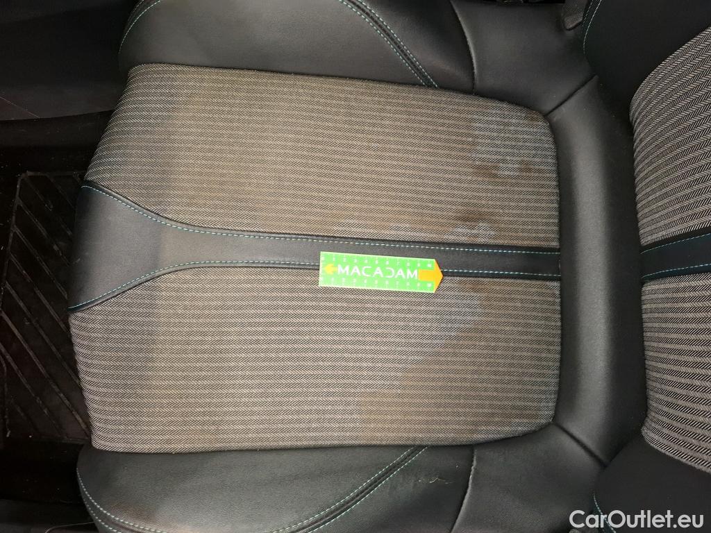  Peugeot  5008  Allure Pack 1.2 PureTech 130CV BVA8 7 Sieges E6d #55