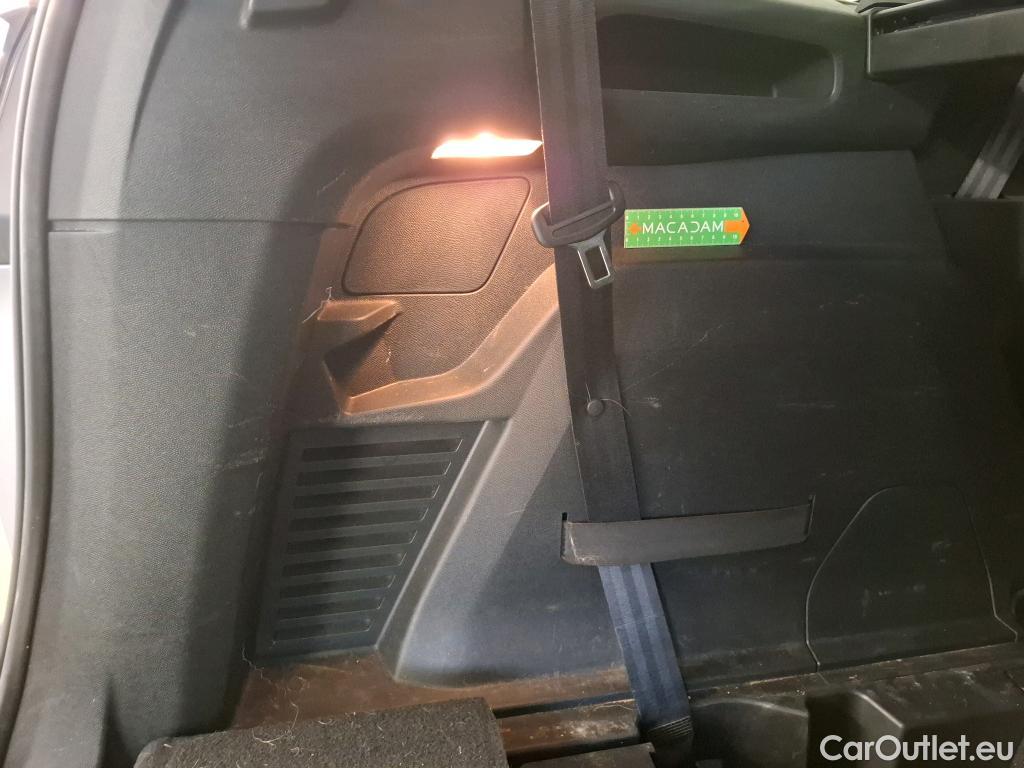  Peugeot  5008  Allure Pack 1.2 PureTech 130CV BVA8 7 Sieges E6d #35