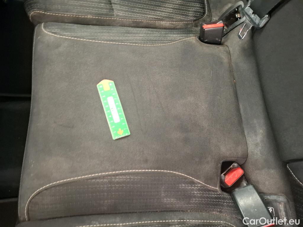  Renault  Megane  IV Berline 5pt. Business 1.5 dCi 115CV BVA7 E6dT #45