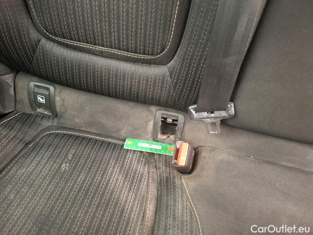  Renault  Megane  IV Berline 5pt. Business 1.5 dCi 115CV BVA7 E6dT #28