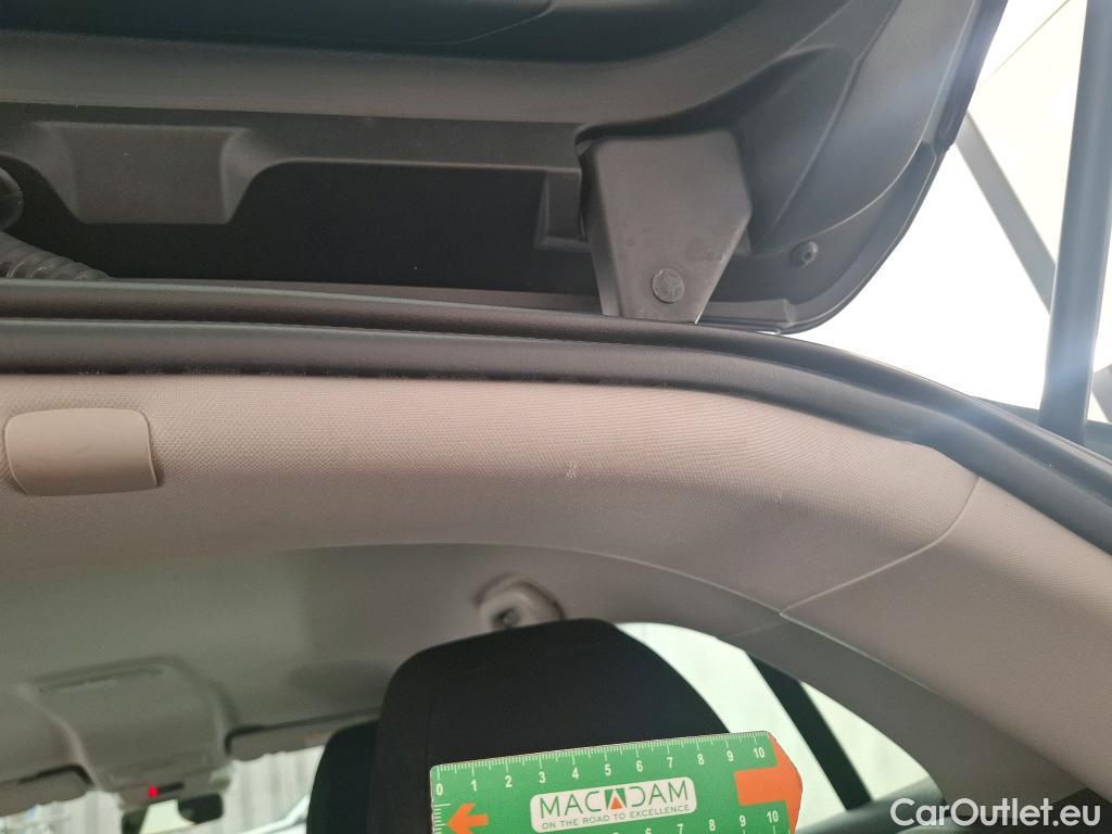  Renault  Megane  IV Berline 5pt. Business 1.5 dCi 115CV BVA7 E6dT #29