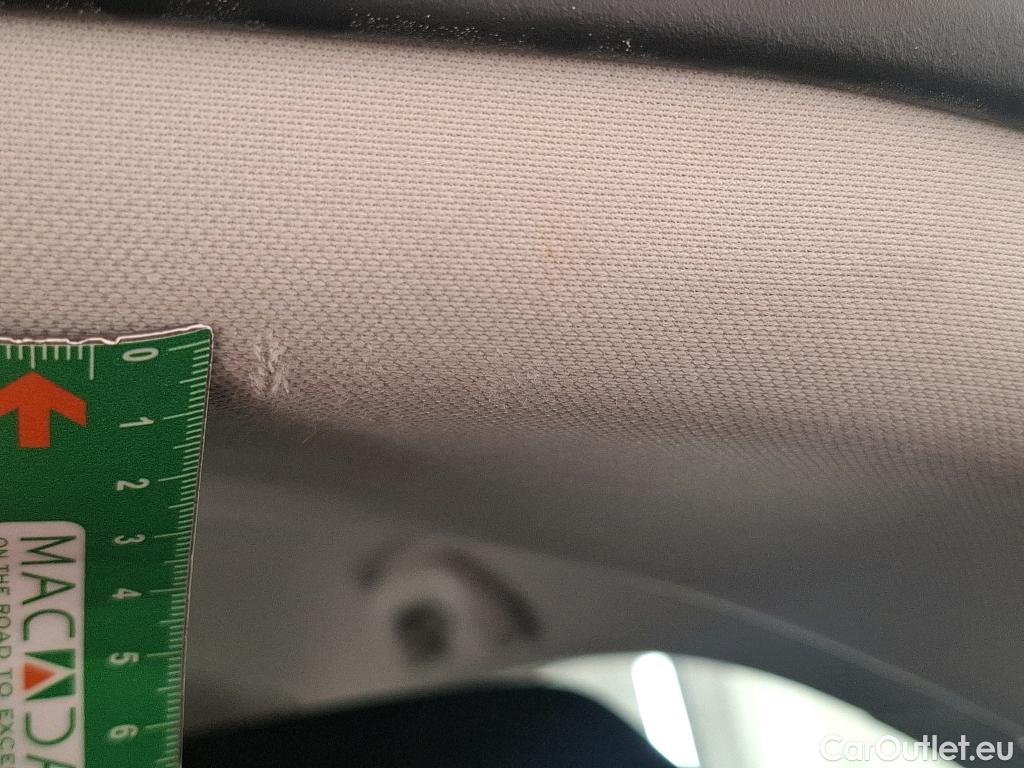  Renault  Megane  IV Berline 5pt. Business 1.5 dCi 115CV BVA7 E6dT #30