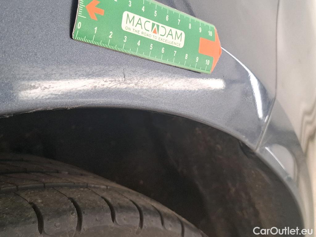  Renault  Megane  IV Berline 5pt. Business 1.5 dCi 115CV BVA7 E6dT #15