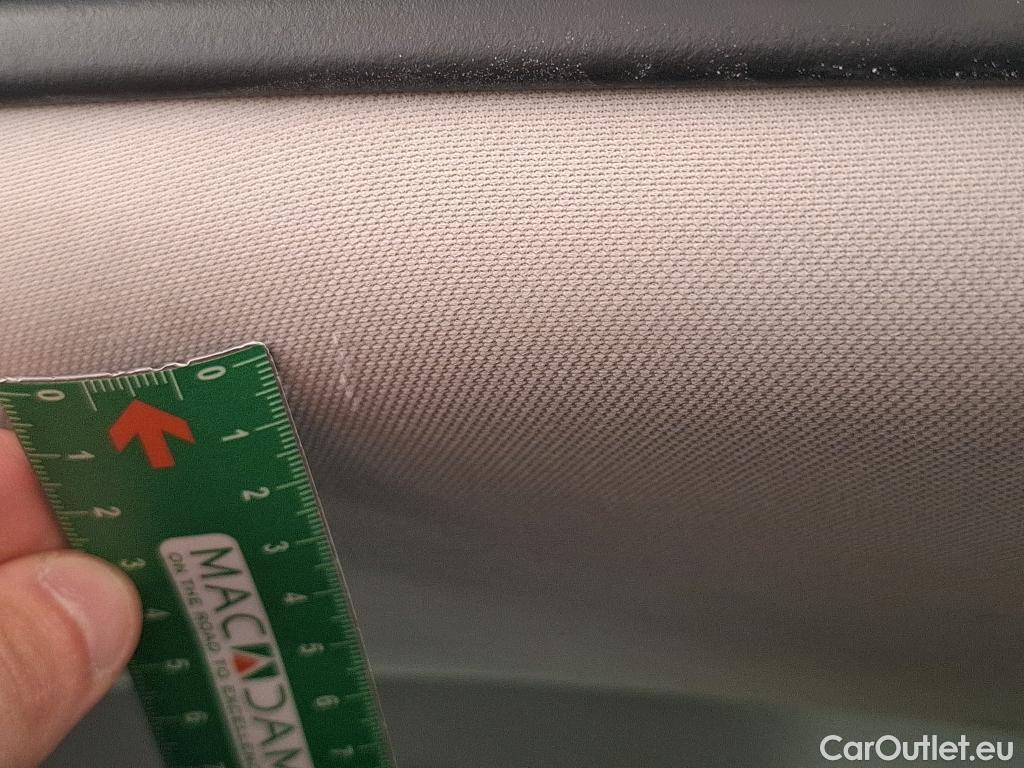  Renault  Megane  IV Berline 5pt. Business 1.5 dCi 115CV BVA7 E6dT #32