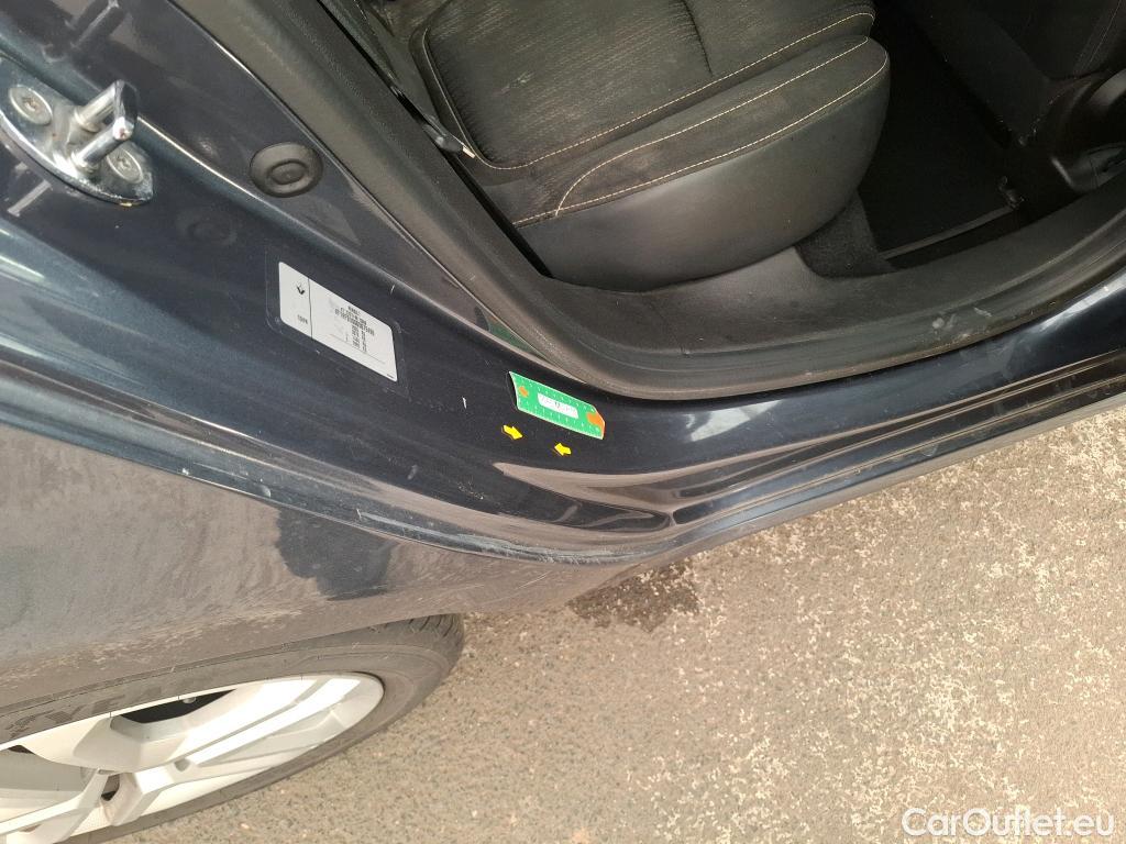  Renault  Megane  IV Berline 5pt. Business 1.5 dCi 115CV BVA7 E6dT #38