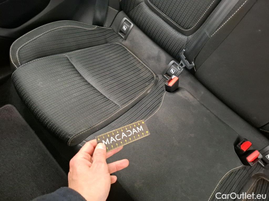  Renault  Megane RENAULT Mégane Berline 5p Berline Business Blue dCi 115 #39