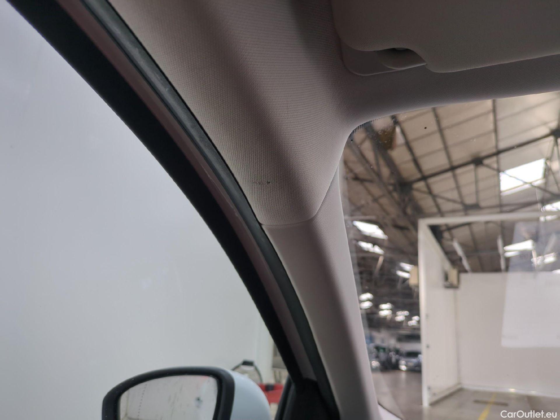  Renault  Megane  IV Estate Evolution 1.5 dCi 115CV BVA7 E6d #17