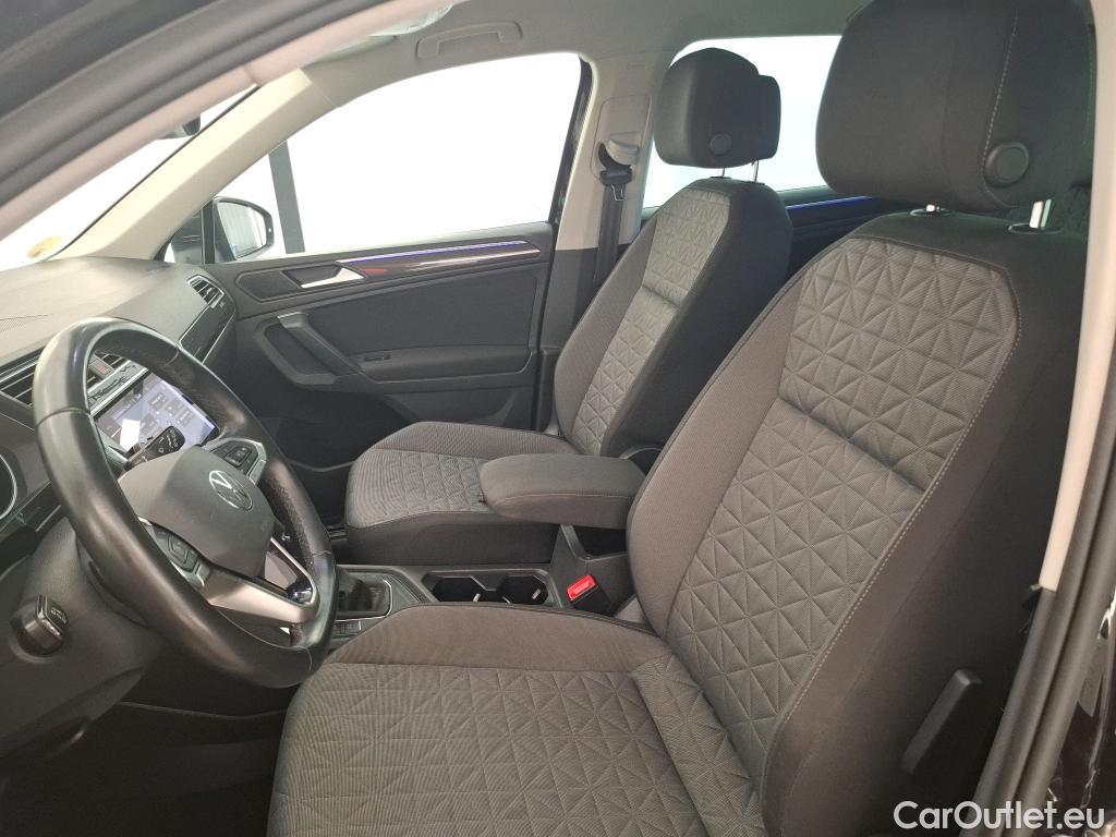  Volkswagen  Tiguan VOLKSWAGEN  / 2020 / 5P / SUV 2.0 TDI 150 DSG7 Life Business #22