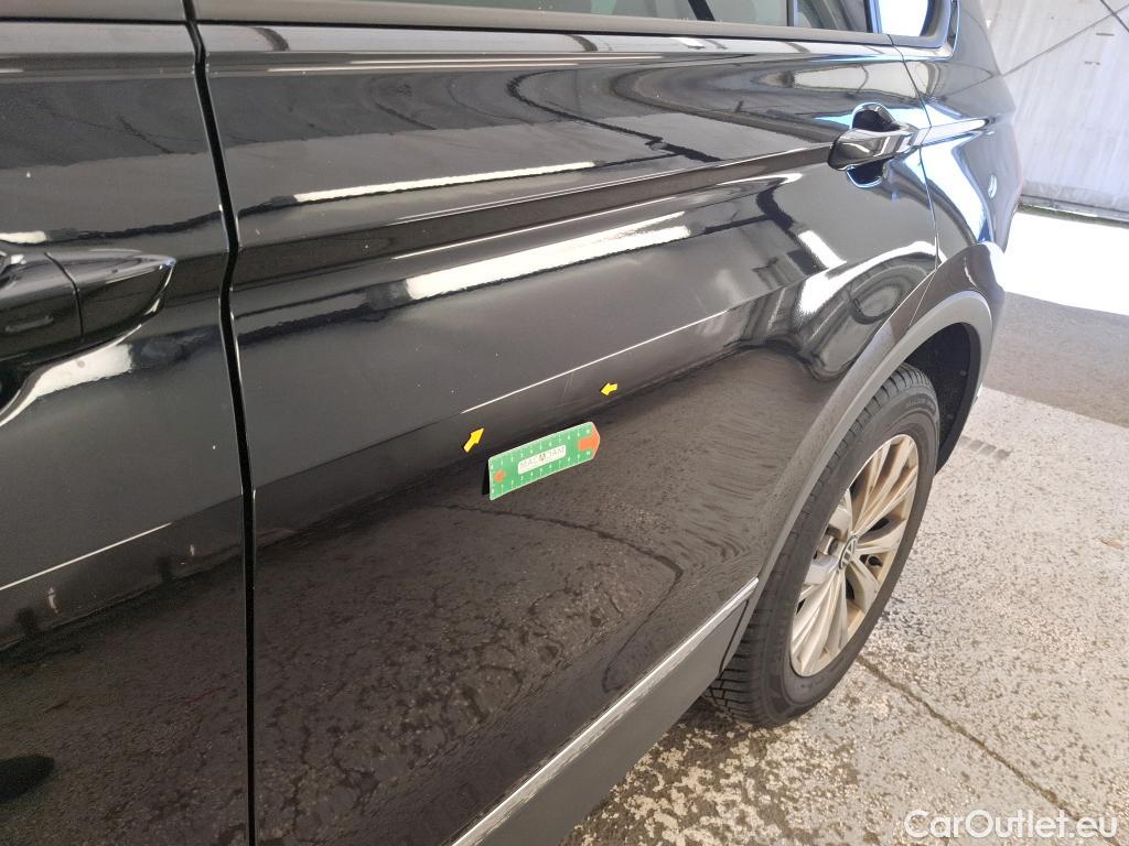  Volkswagen  Tiguan VOLKSWAGEN  / 2020 / 5P / SUV 2.0 TDI 150 DSG7 Life Business #9