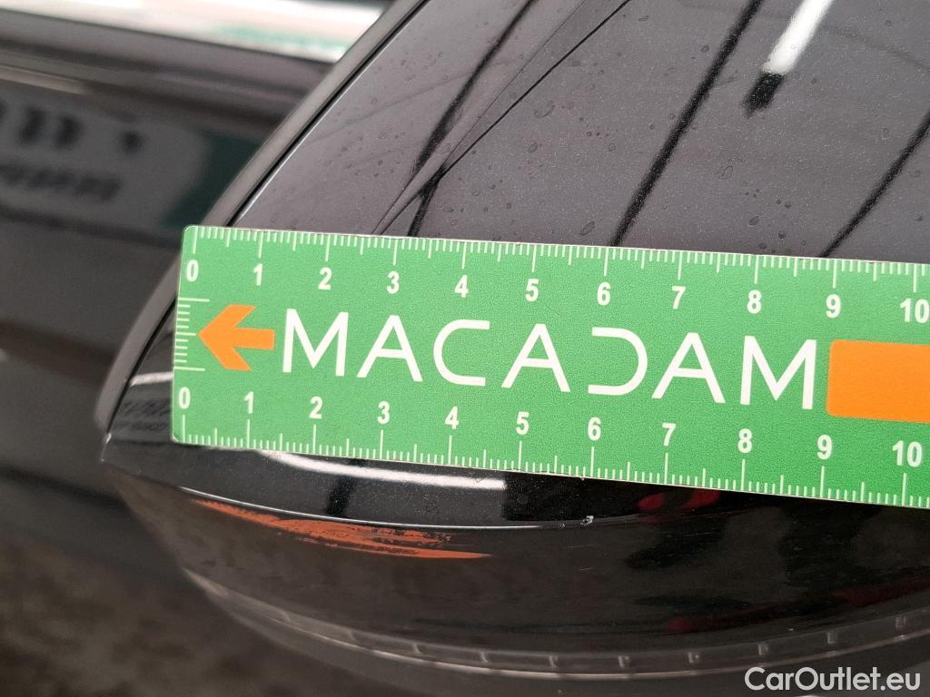  Volkswagen  Tiguan VOLKSWAGEN  / 2020 / 5P / SUV 2.0 TDI 150 DSG7 R-Line #29