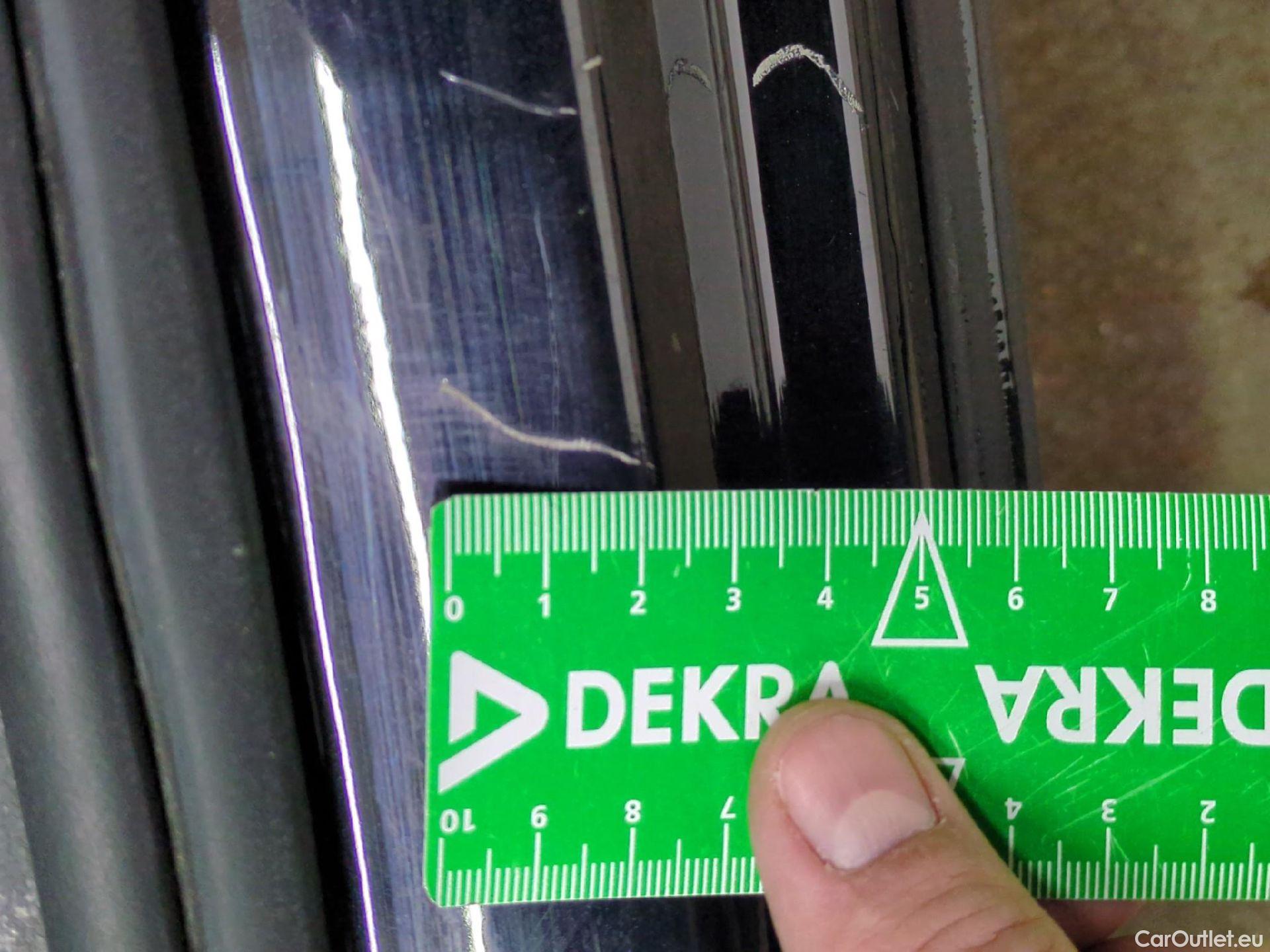  Volkswagen  Tiguan VOLKSWAGEN  Allspace / 2017 / 5P / SUV 2.0 TDI 200 DSG7 Carat Exclusive 4Motion #13