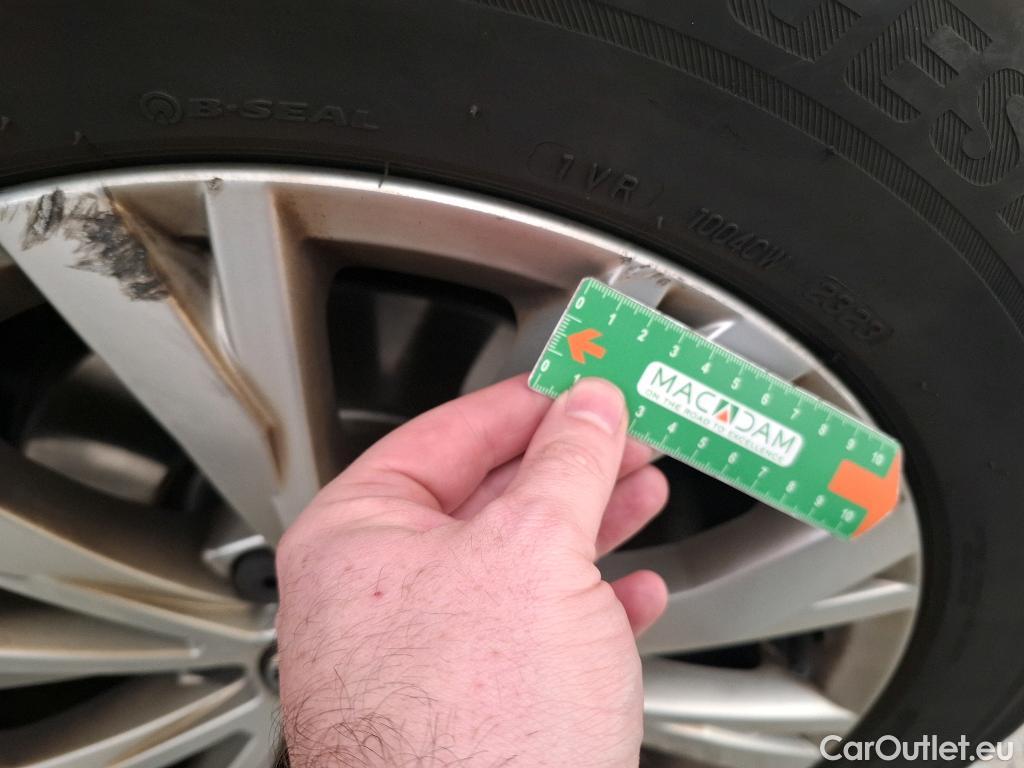  Volkswagen  Tiguan VOLKSWAGEN  / 2020 / 5P / SUV 2.0 TDI 150 DSG7 Life Business #16