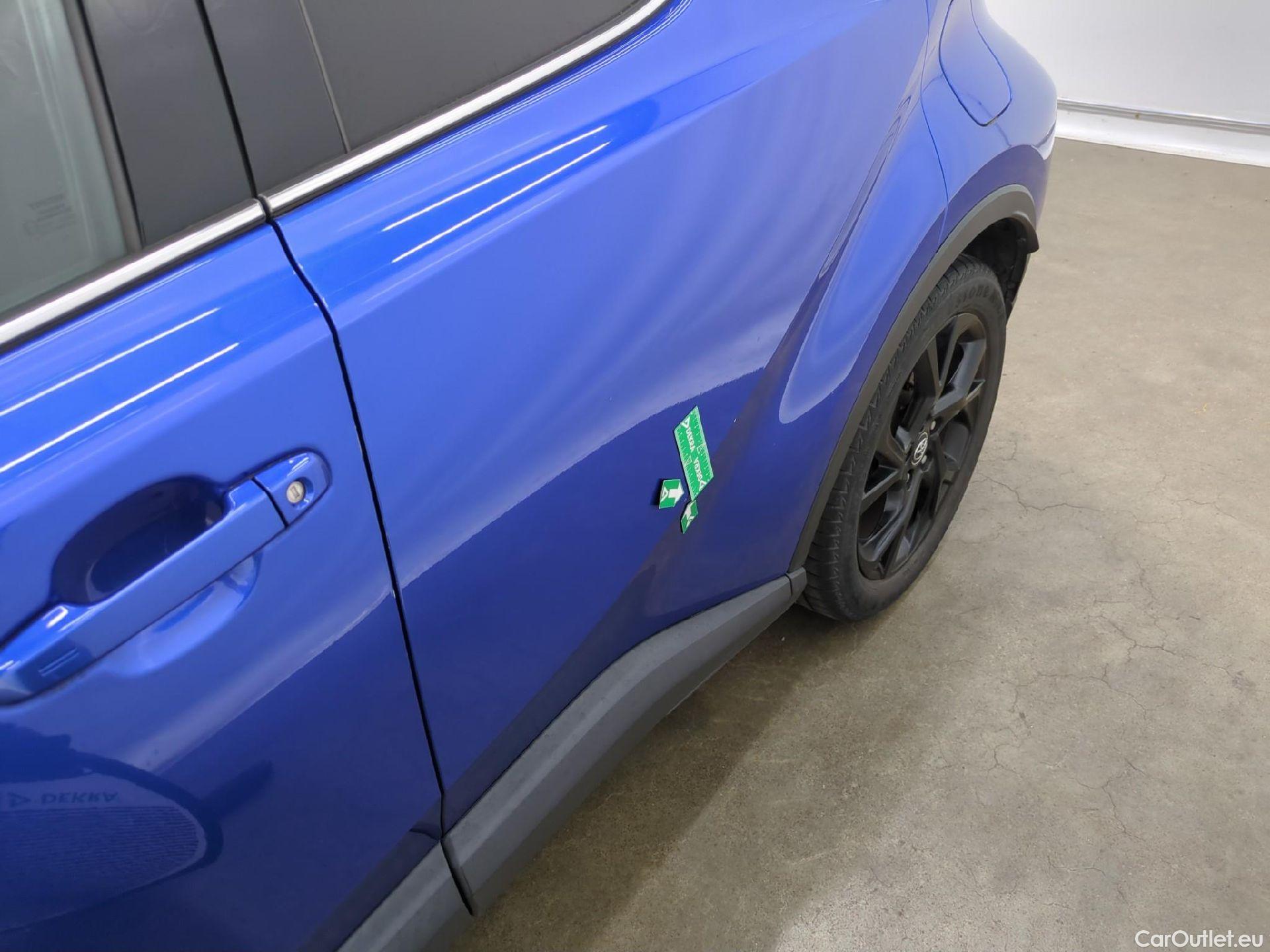  Toyota  C-HR TOYOTA  5p SUV 1.8 HYBRIDE 122 GRAPHIC #44