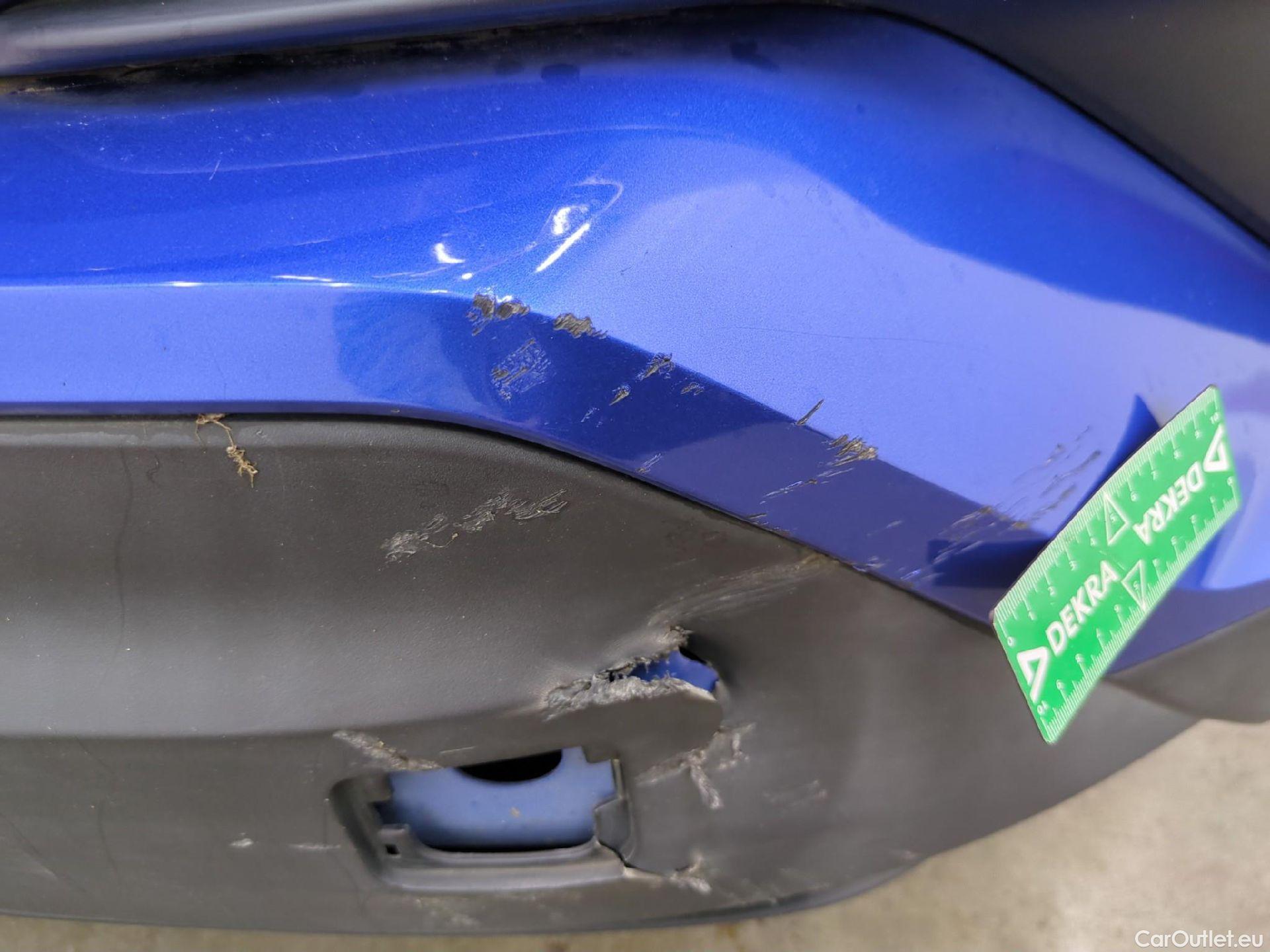  Toyota  C-HR TOYOTA  5p SUV 1.8 HYBRIDE 122 GRAPHIC #47