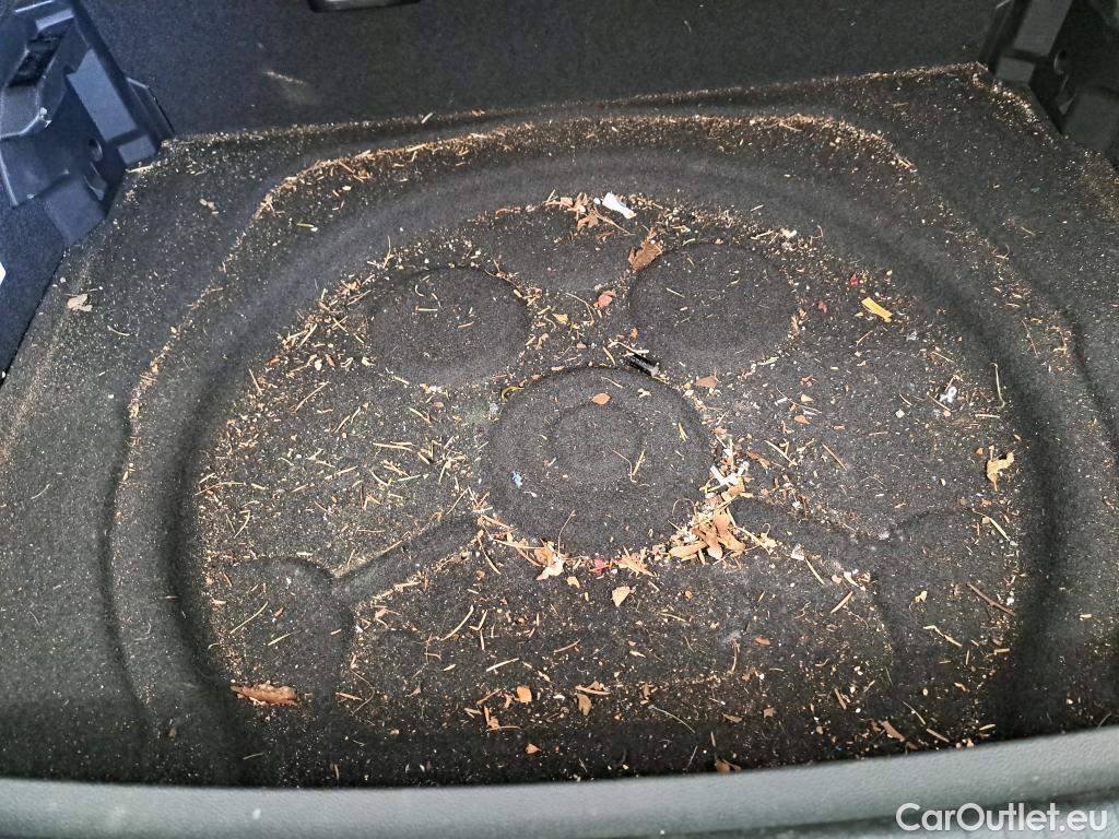  Volkswagen  Tiguan VOLKSWAGEN  5p SUV 1.5 TSI 150 EVO DSG7 Connect #29