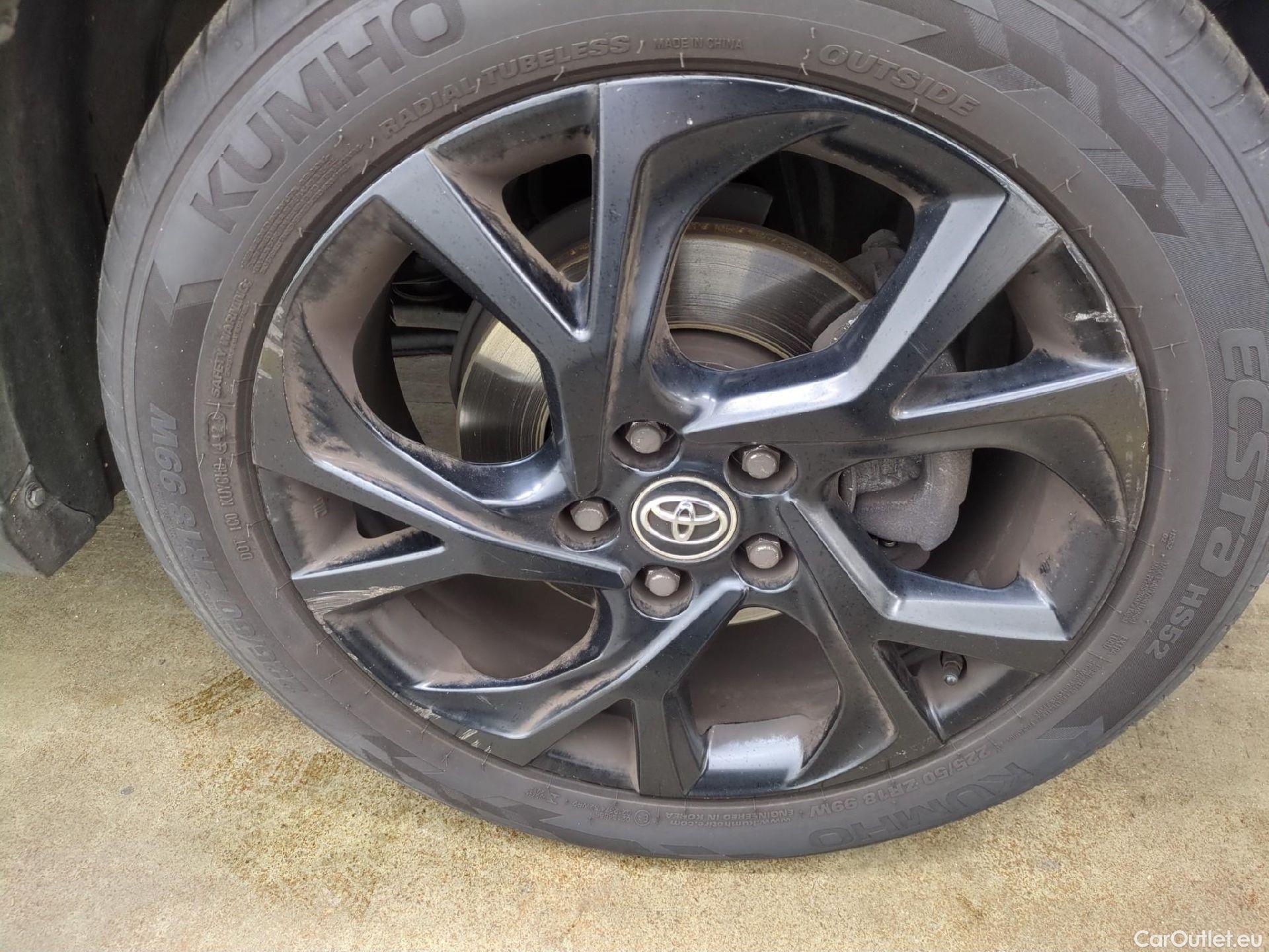  Toyota  C-HR TOYOTA  5p SUV 1.8 HYBRIDE 122 GRAPHIC #14