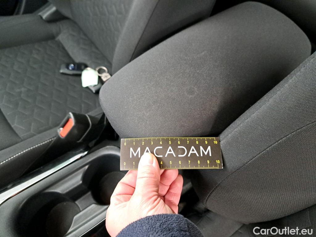  Toyota  Corolla TOYOTA  Touring Sports / 2018 / 5P / Break Hybride 122h Dynamic Business Beyond Zer #15