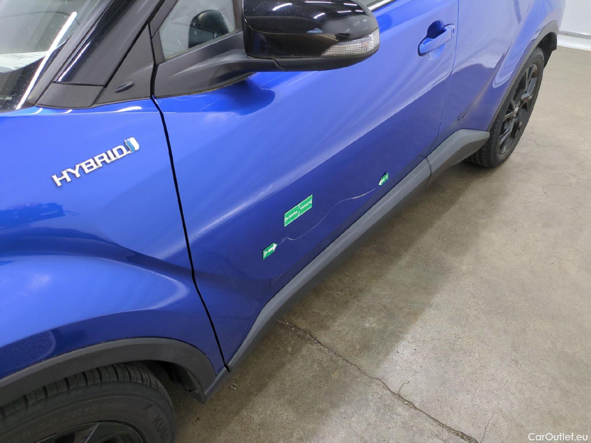  Toyota  C-HR TOYOTA  5p SUV 1.8 HYBRIDE 122 GRAPHIC #42