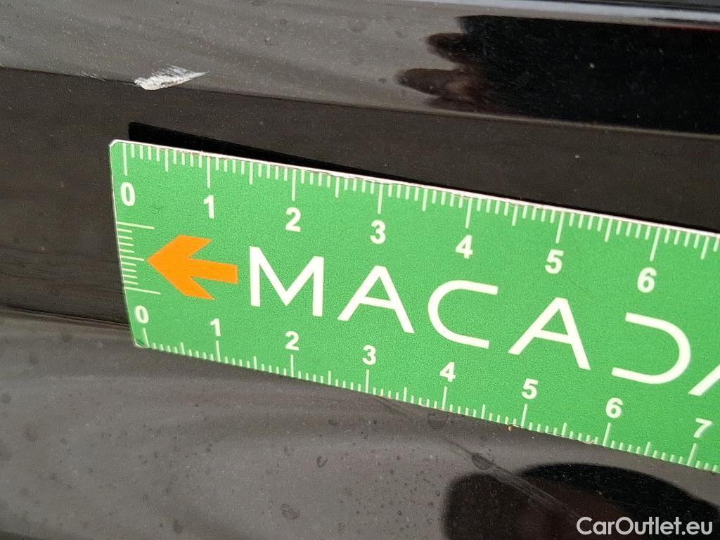  Volkswagen  Tiguan VOLKSWAGEN  / 2020 / 5P / SUV 2.0 TDI 150 DSG7 R-Line #31