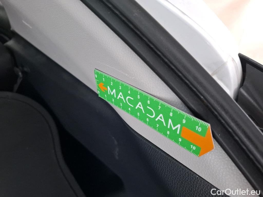  Toyota  Yaris Cross TOYOTA  Hybride / 2021 / 5P / SUV 1.5 HYBRID 116H DYNAMIC BUSINESS BEYOND #4