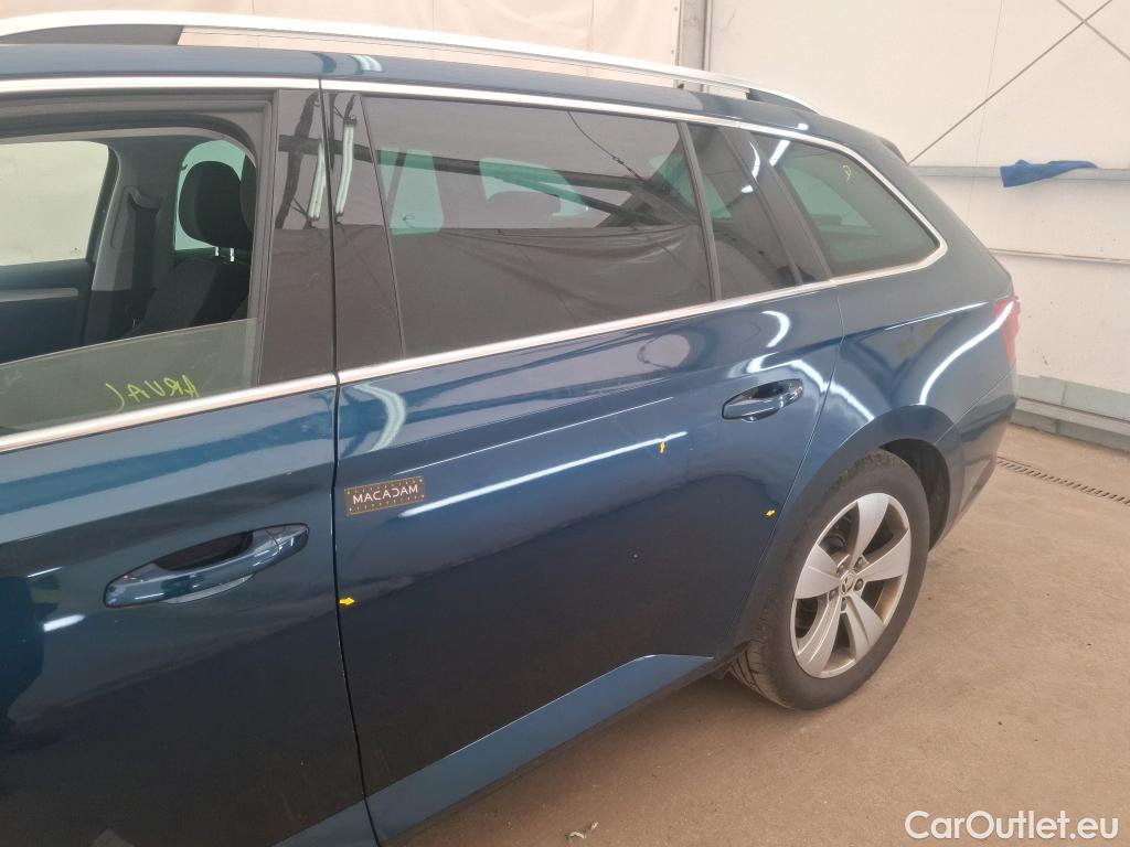  Skoda  Superb  Break Business 2.0 TDI 150CV BVA7 E6d #1