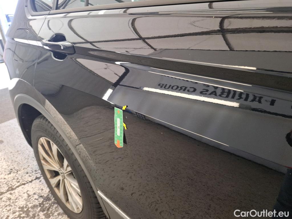  Volkswagen  Tiguan VOLKSWAGEN  / 2020 / 5P / SUV 2.0 TDI 150 DSG7 Life Business #20