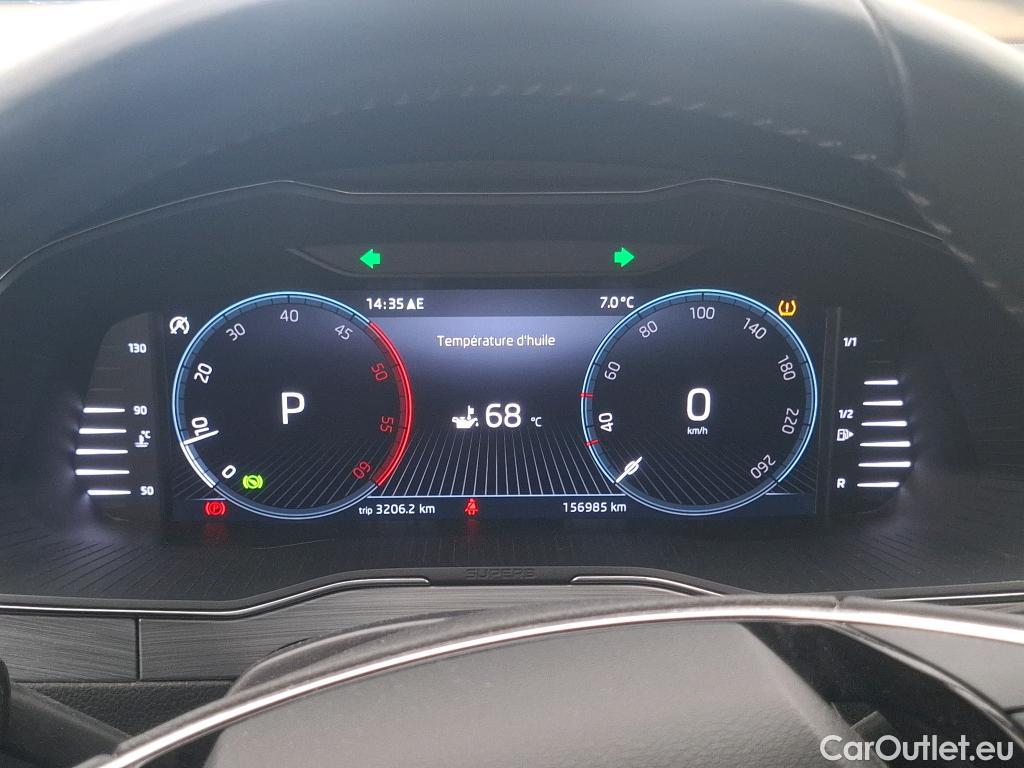  Skoda  Superb  Break Business 2.0 TDI 150CV BVA7 E6d #40