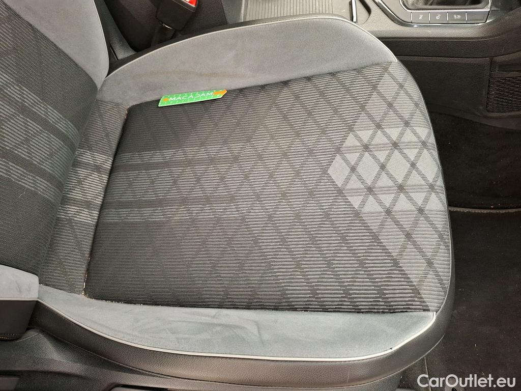  Volkswagen  Tiguan VOLKSWAGEN  / 2020 / 5P / SUV 2.0 TDI 150 DSG7 R-Line #18