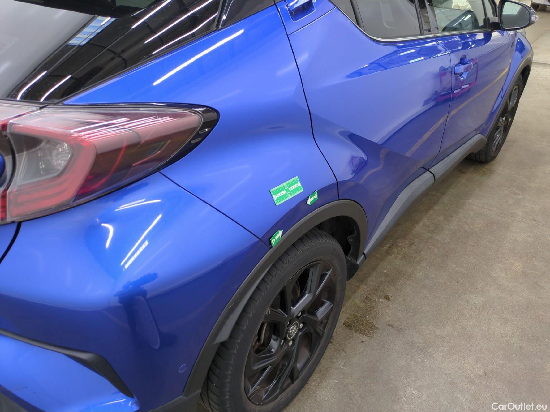  Toyota  C-HR TOYOTA  5p SUV 1.8 HYBRIDE 122 GRAPHIC #26