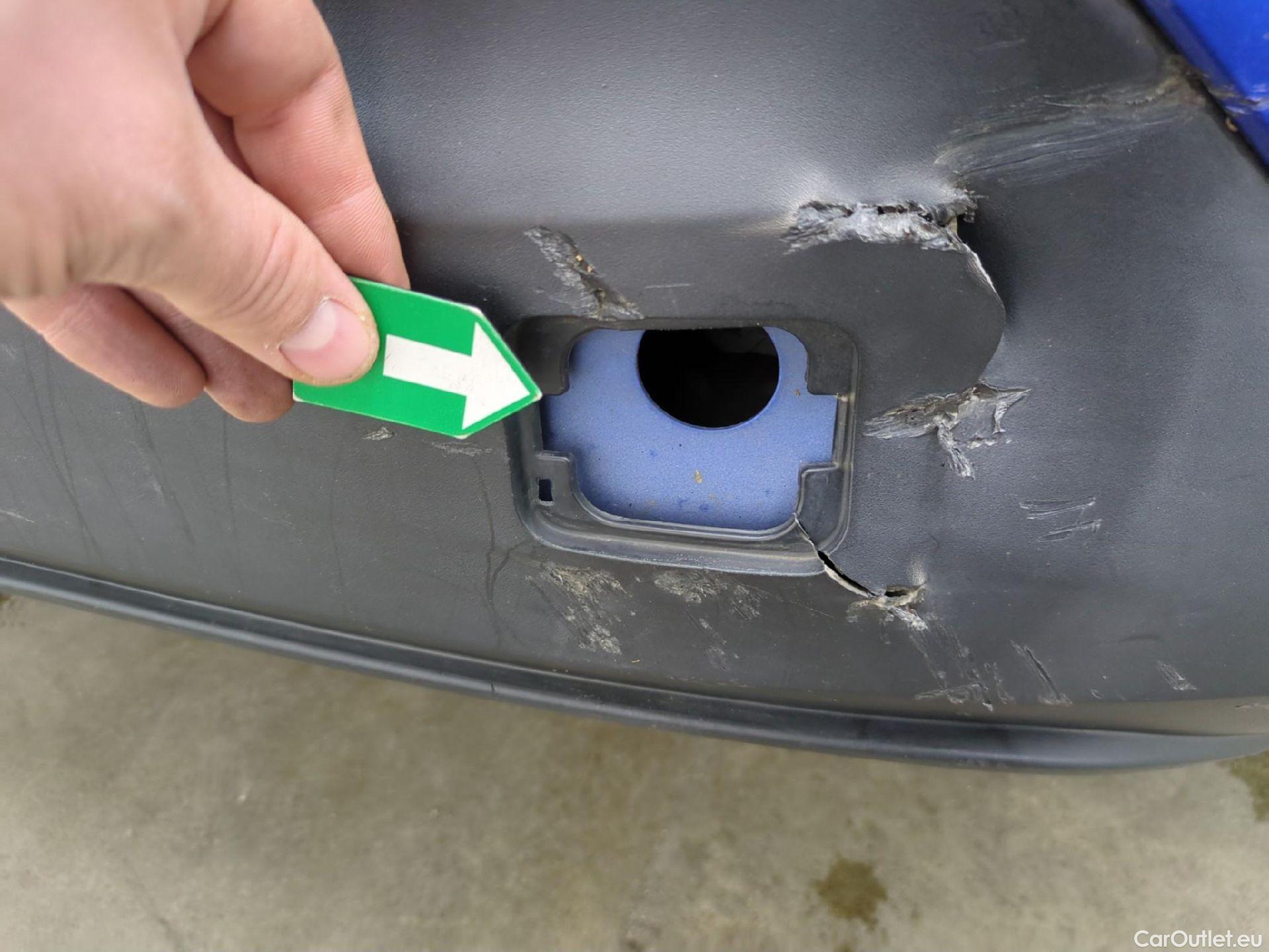  Toyota  C-HR TOYOTA  5p SUV 1.8 HYBRIDE 122 GRAPHIC #8