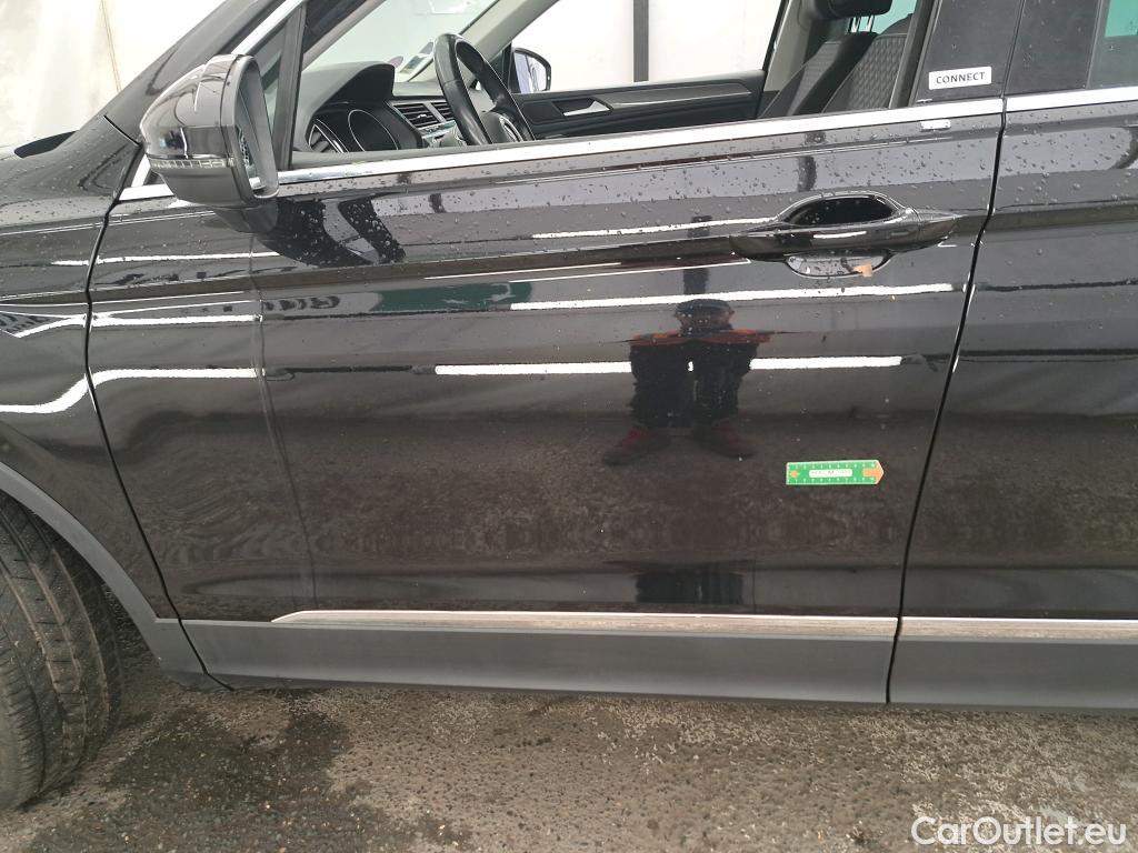  Volkswagen  Tiguan VOLKSWAGEN  5p SUV 1.5 TSI 150 EVO DSG7 Connect #8