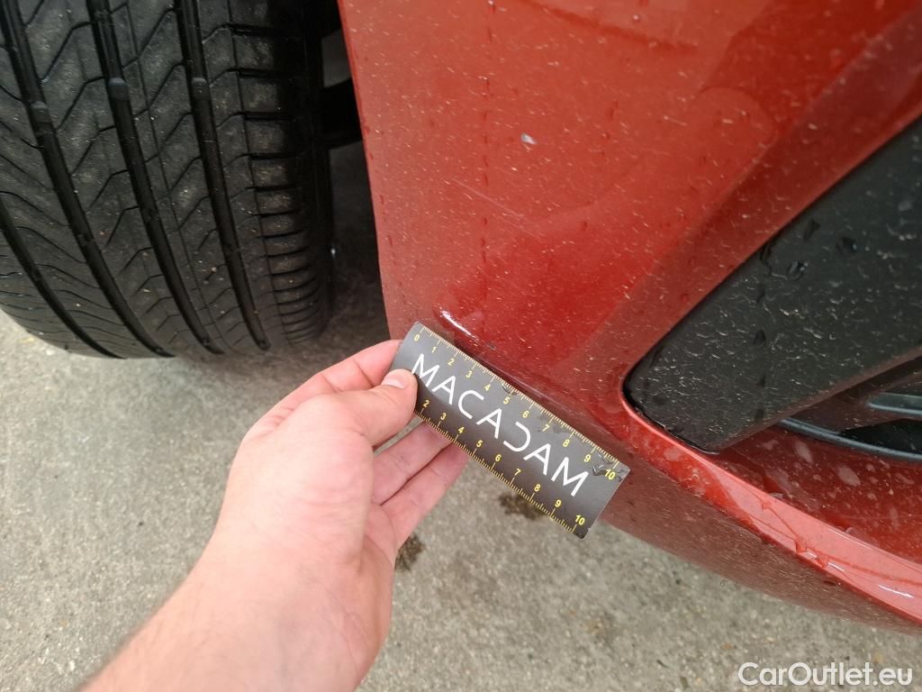  Bmw  Serie 1 BMW Série 1 / 2019 / 5P / Berline 1.5 116D DKG7 Business Design (Ex 668K) #15