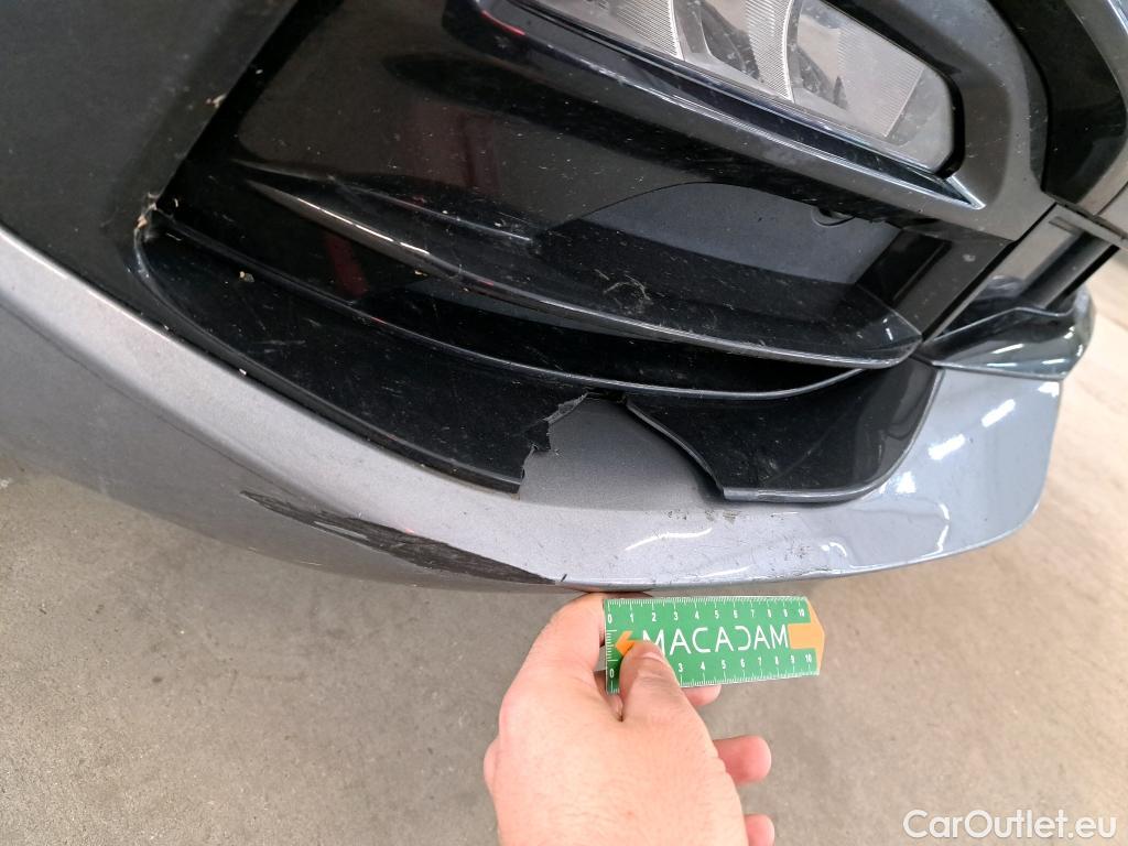  Bmw  Serie 1 Série 1 Berline 120 i Edition Sport 2.0 180CV BVA7 E6d #3