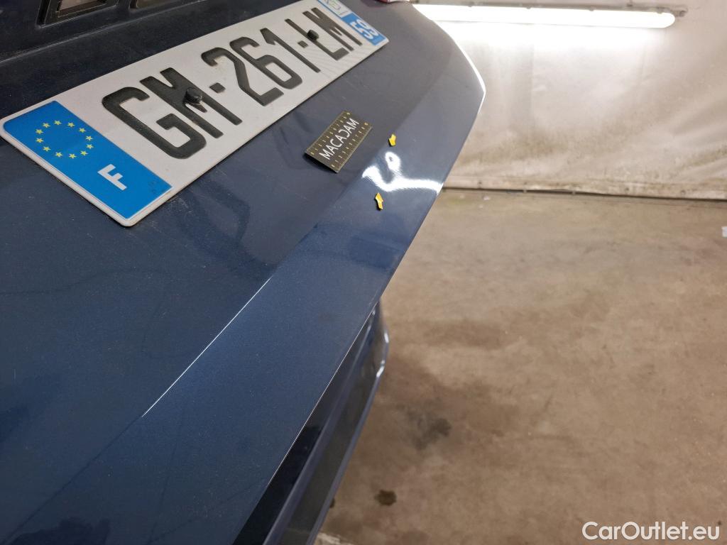  Bmw  Serie 3 BMW Série 3 Touring / 2022 / 5P / Break 318d 150ch Business Design BVA8 #4