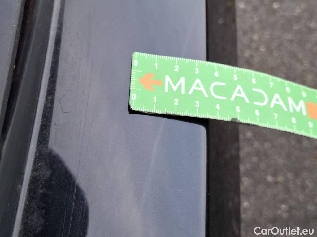  Bmw  Serie 1 BMW Série 1 / 2019 / 5P / Berline 116i Business Design #14