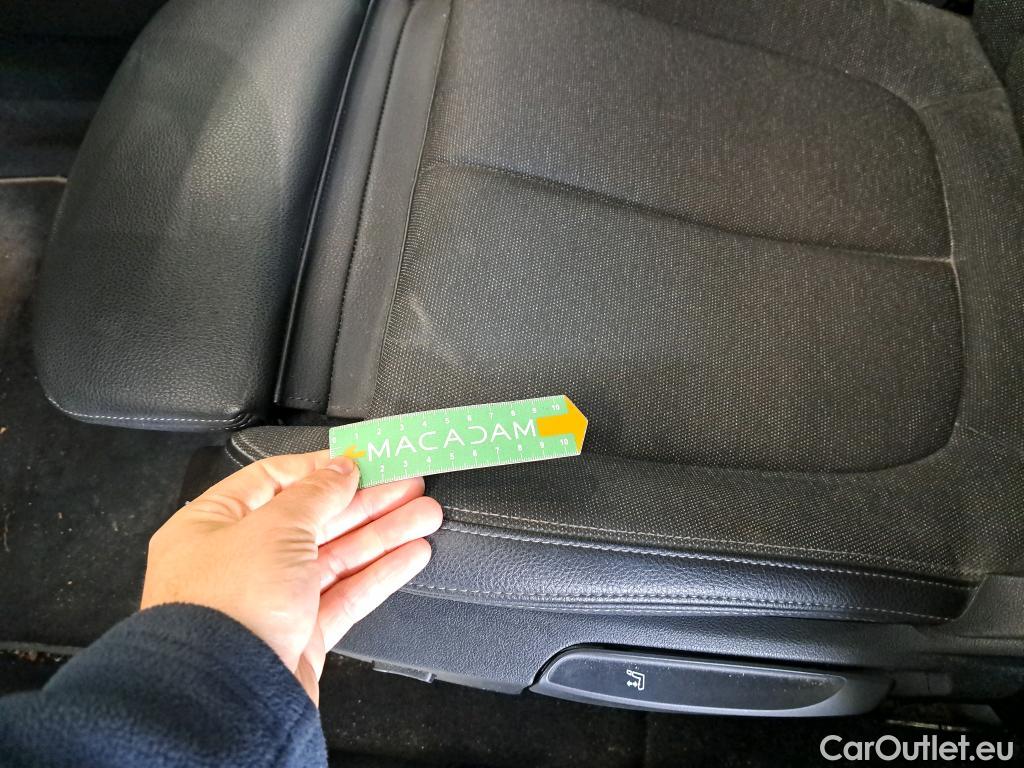  Bmw  Serie 1 Série 1 Berline 120 i Edition Sport 2.0 180CV BVA7 E6d #49