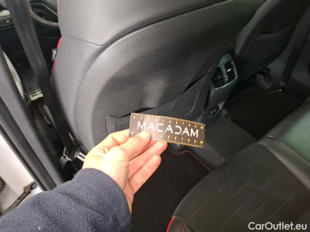  Hyundai  Tucson HYUNDAI  / 2018 / 5P / SUV 1.6 CRDI 136 HYBRID 48V DCT-7 N LINE EDI #18