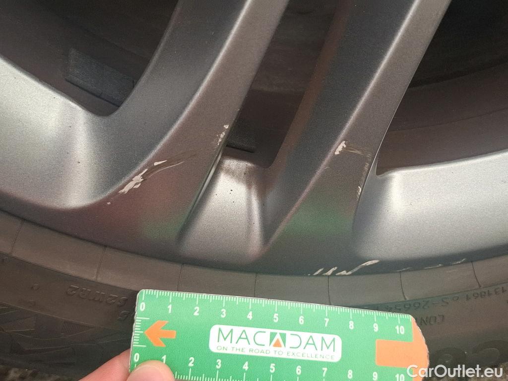  Mercedes  A-Klasse MERCEDES-BENZ Classe A Compact / 2018 / 5P / Berline A 180 d Business Line #25