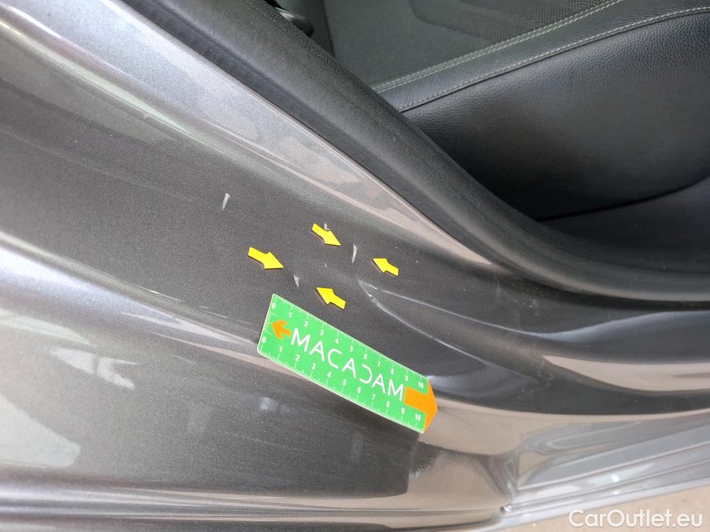  Mercedes  B-Klasse MERCEDES-BENZ Classe B / 2019 / 5P / monospace B 180 d Business Line Edition BA7 #6