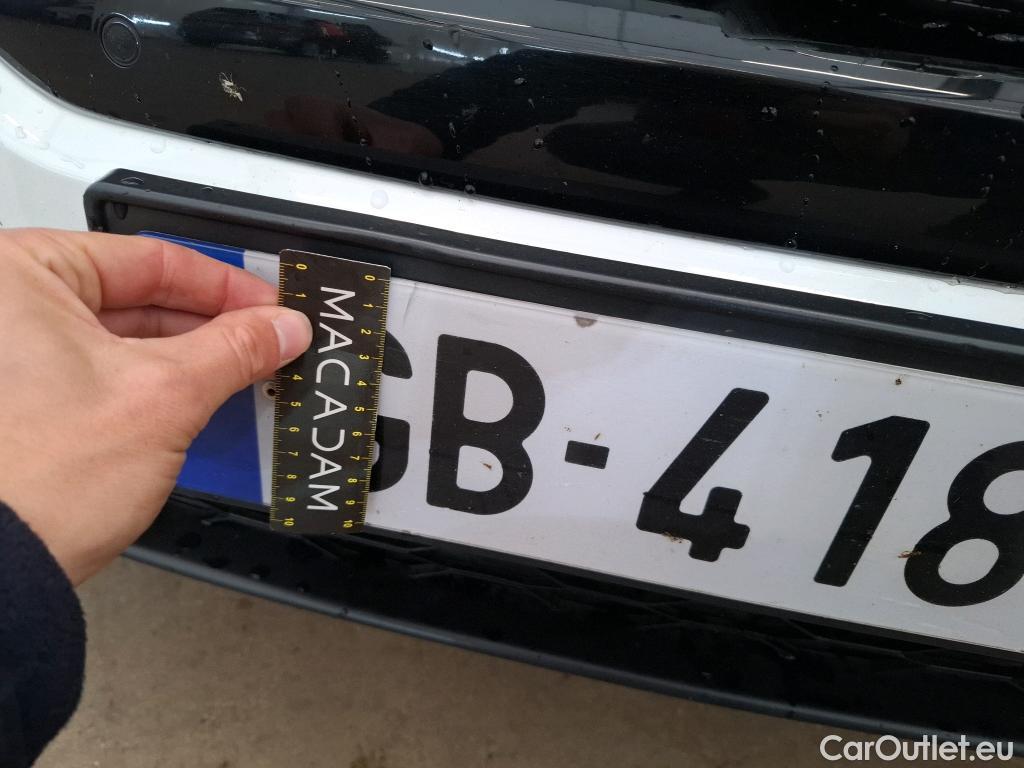  Honda  Civic HONDA  / 2019 / 5P / Berline 1.6 i-DTEC Exclusive #28