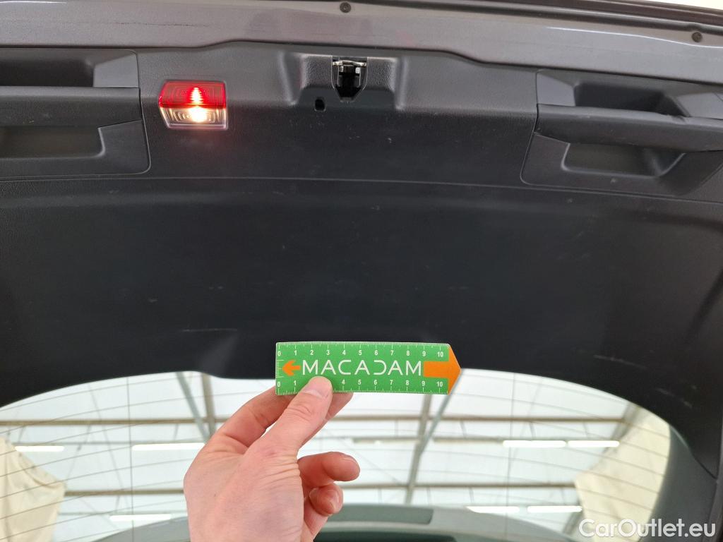  Mercedes  B-Klasse MERCEDES-BENZ Classe B / 2019 / 5P / monospace B 180 d Business Line Edition BA7 #19