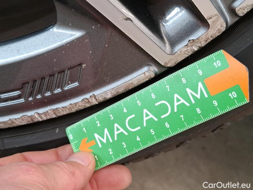  Mercedes  CLA-Klasse MERCEDES-BENZ CLA Coupe / 2019 / 4P / Coupé CLA 220 d AMG Line BA8 #34