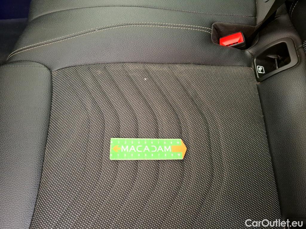  Mercedes  B-Klasse MERCEDES-BENZ Classe B / 2019 / 5P / monospace B 180 d Business Line Edition BA7 #38