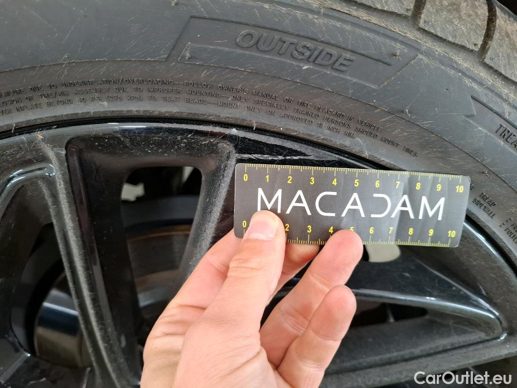  Hyundai  Tucson HYUNDAI  / 2018 / 5P / SUV 1.6 CRDI 136 HYBRID 48V DCT-7 N LINE EDI #16