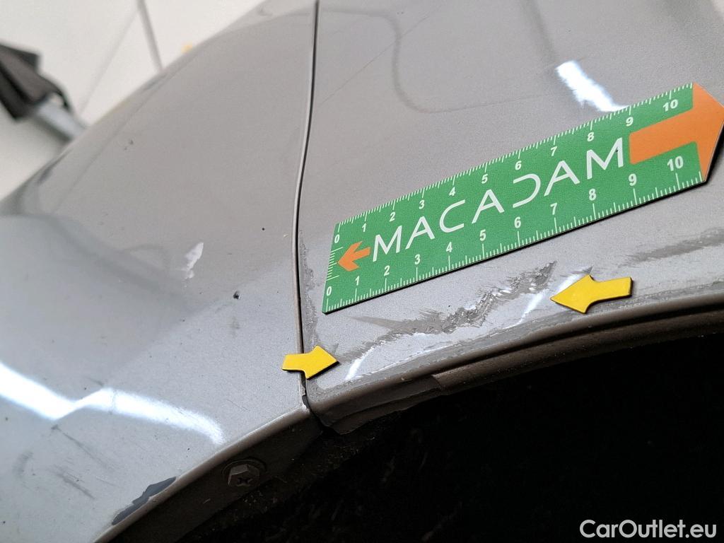  Lexus  CT LEXUS   2017  5P  Berline 200H Pack Business Auto #4