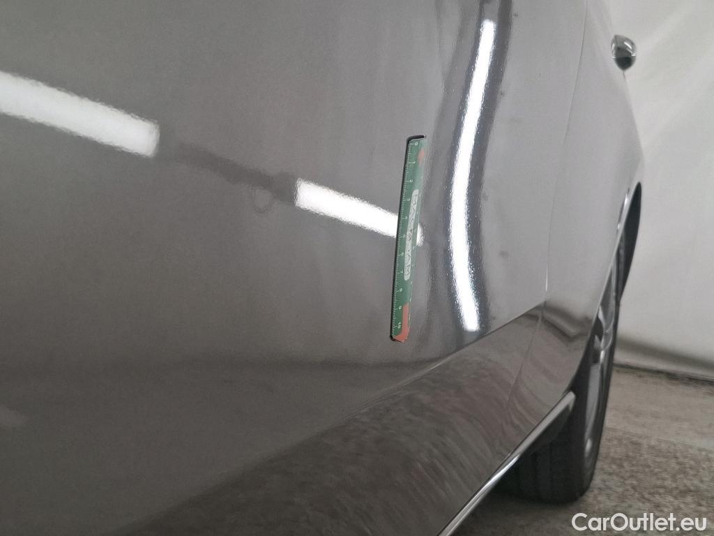  Mercedes  A-Klasse MERCEDES-BENZ Classe A Compact / 2018 / 5P / Berline A 180 d Business Line #5