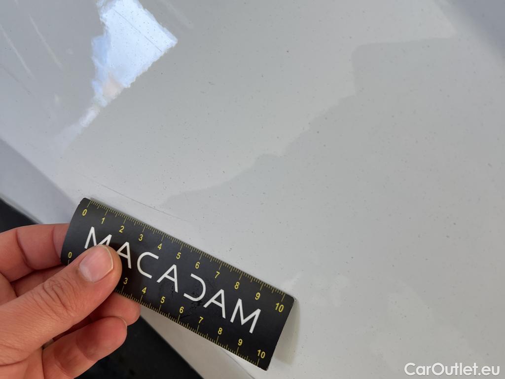  Hyundai  Tucson HYUNDAI  / 2020 / 5P / SUV 1.6 T-GDI 150 DCT-7 HYBRID 48V CREATIVE #18